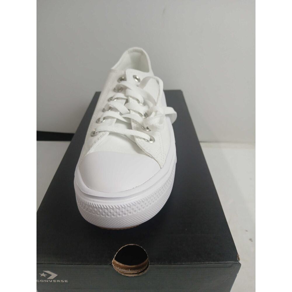 Converse White Canvas Sneakers Minimalist Design